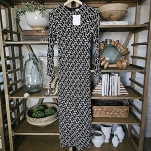 Dissh Izzie Chain Dress Black + Cream Bias Cut Long Sleeve Maxi NWT AU 8 = US 4